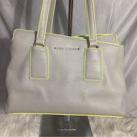 Marc Jacob’s Gray Pebbled Leather Double Edge Trimmed with Bright Yellow - Picture 12 of 13